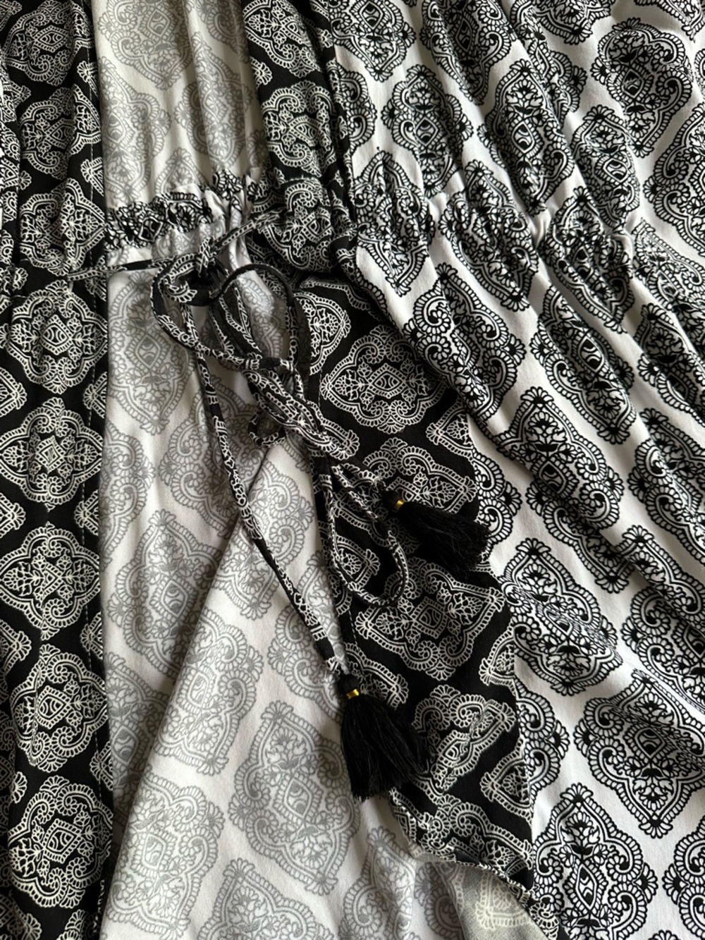 La Blanca Black & White Geo Tie-Front Swim Coverup with Tassels - Picture 10 of 11